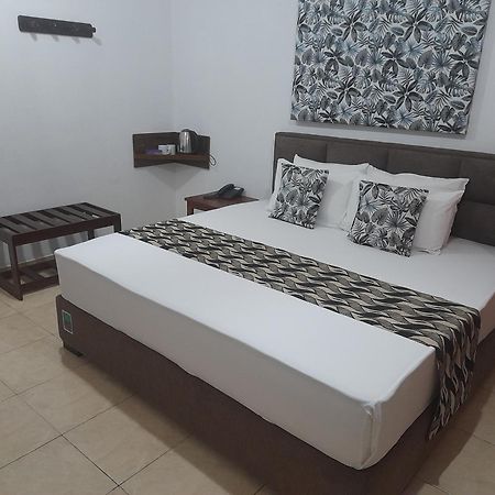 Larn'S Villa Hotel & Apartment 瓦都瓦 外观 照片