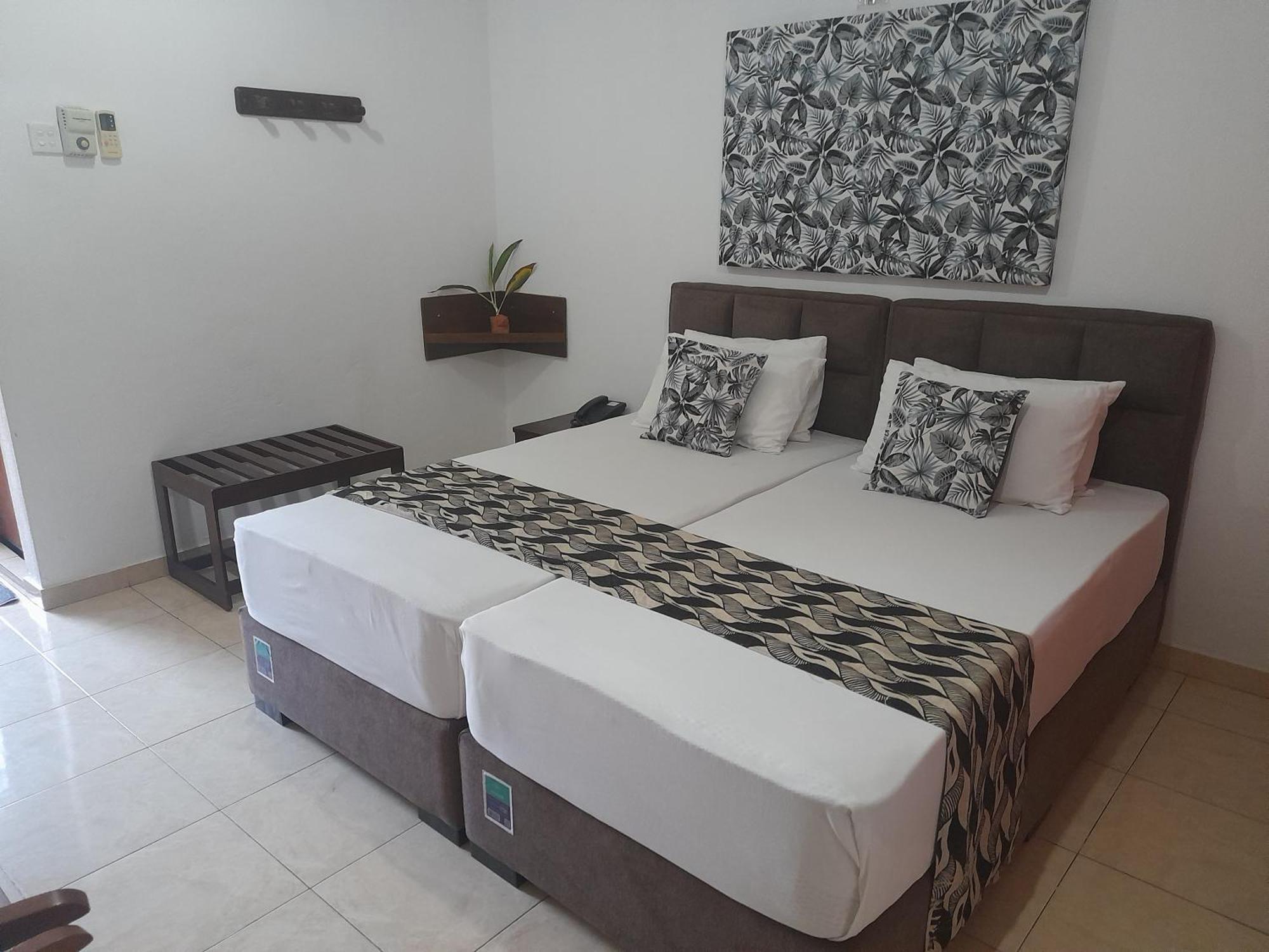Larn'S Villa Hotel & Apartment 瓦都瓦 外观 照片