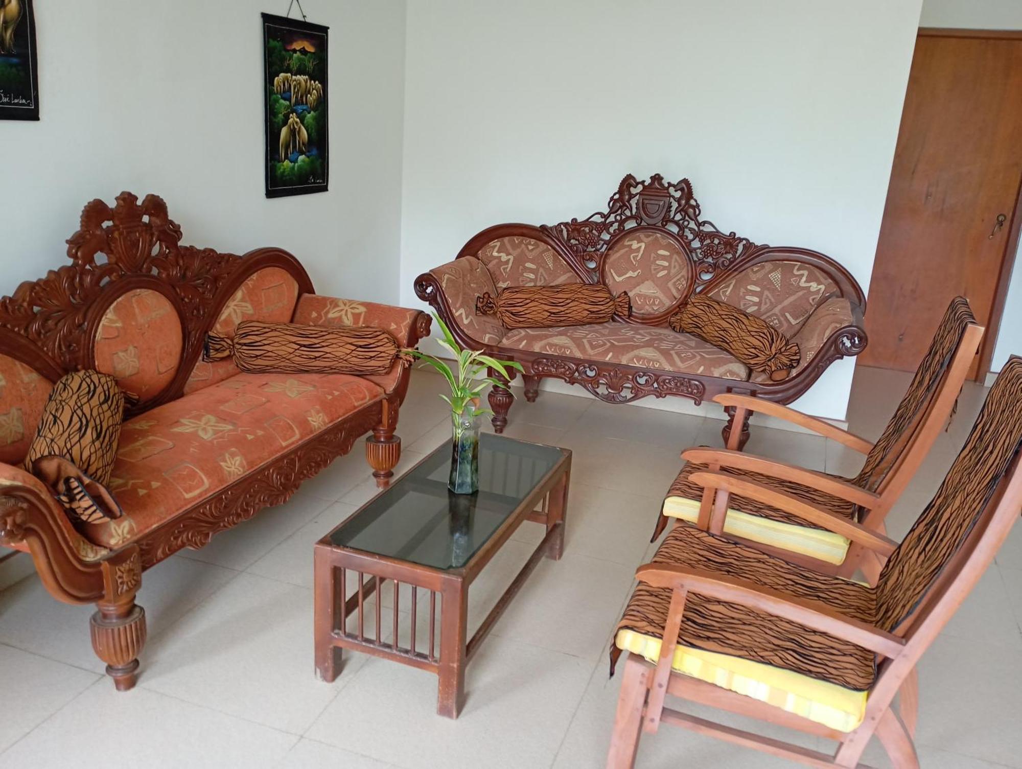 Larn'S Villa Hotel & Apartment 瓦都瓦 外观 照片