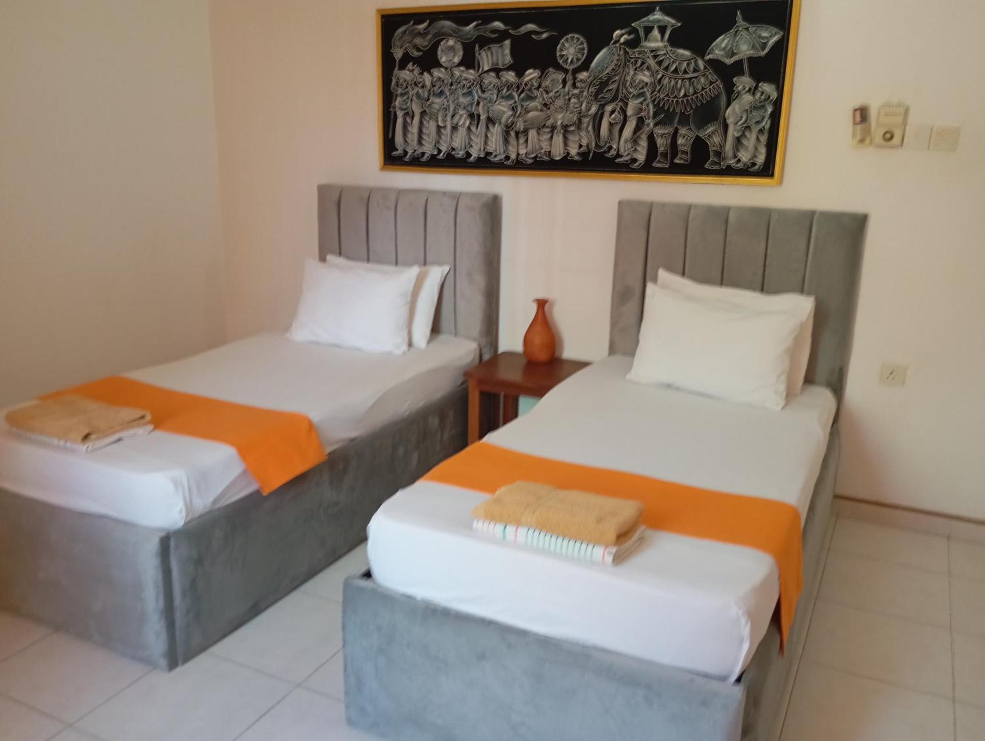 Larn'S Villa Hotel & Apartment 瓦都瓦 外观 照片