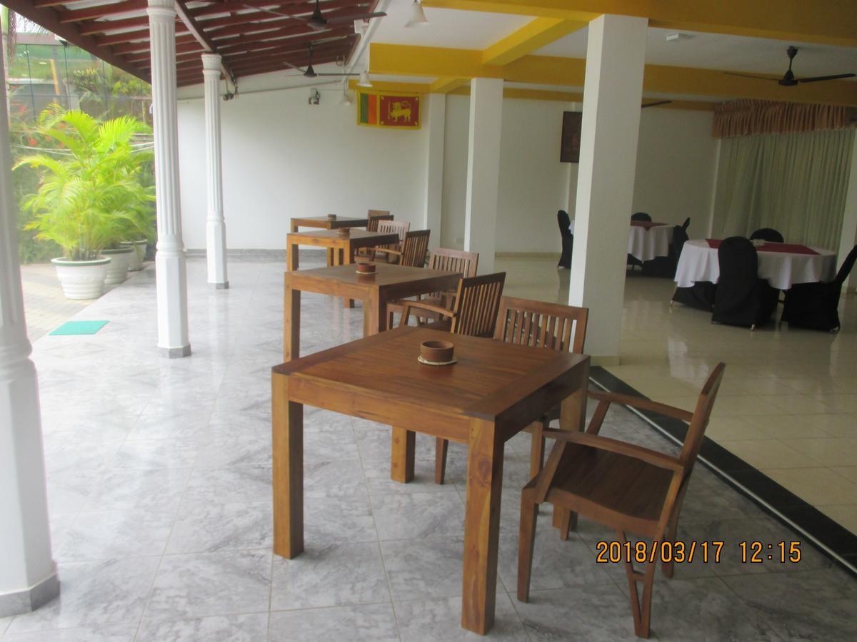 Larn'S Villa Hotel & Apartment 瓦都瓦 外观 照片